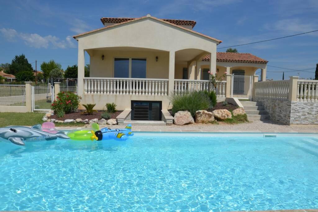 Апартаменты Vue Sainte Victoire, Proche Aix-En-Provence Pourrieres Экстерьер фото